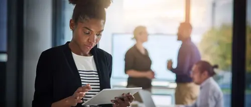 Leadership  les clés en contexte de travail hybride