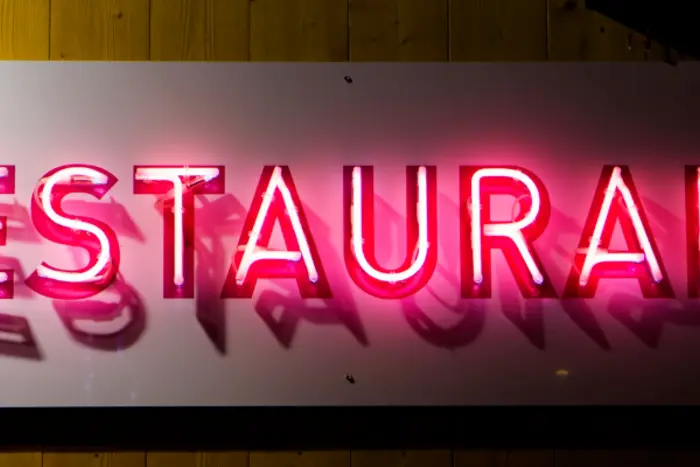 Les salariés en télétravail ont droit aux tickets restaurant selon le tribunal judiciaire de Paris