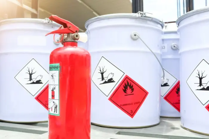 prevention-des-travailleurs-exposes-au-risque-chimique