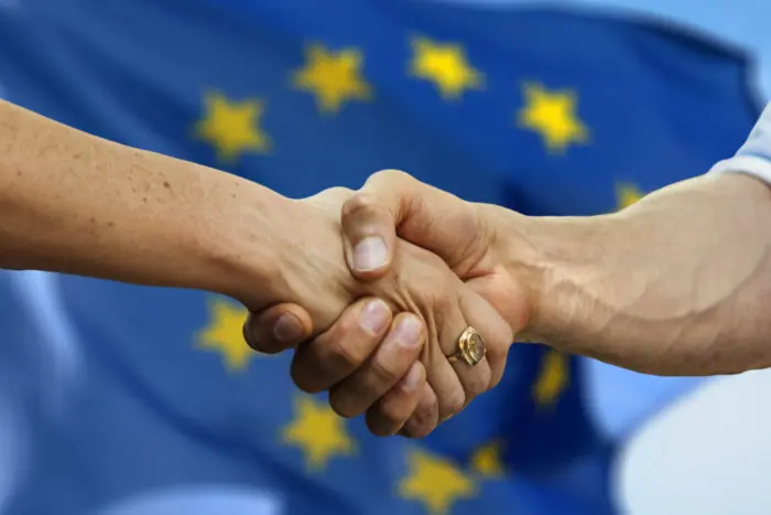 Etat de droit en Pologne, l’UE met fin à la procédure prévue par l’article 7