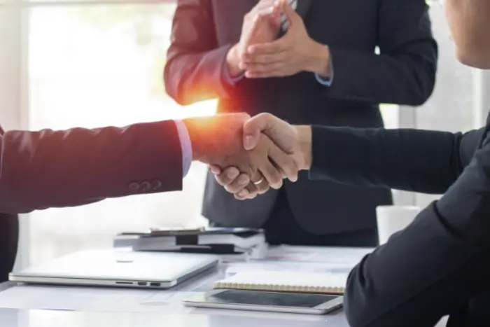 retablissement-professionnel-et-effacement-des-dettes-a-la-lumiere-de-la-reforme-du-droit-des-entreprises-en-difficulte-par-l-ordonnance-du-15-septembre-2021-ndeg2021-1193.png