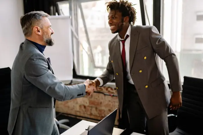 le-dialogue-professionnel-nouvelle-boussole-pour-les-entreprises-francaises.jpg